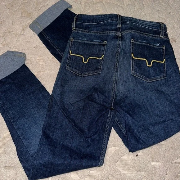 Kimes Ranch Sarah - Picture 2 of 3